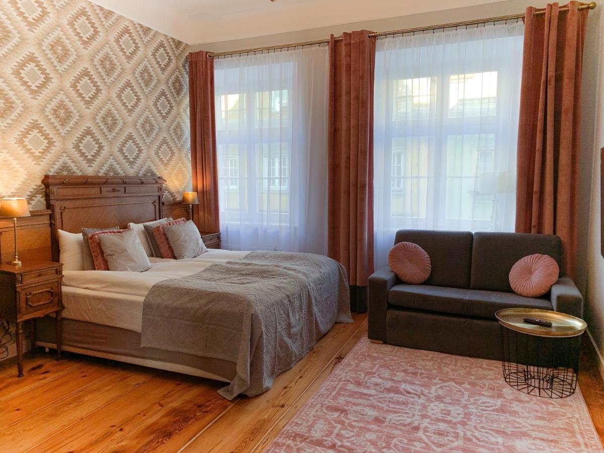 Apartamenty Plac Kolegiacki Poznań Exteriör bild